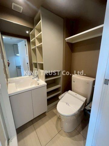 リセス大阪イーストのトイレ|コンパクトで使いやすいトイレです