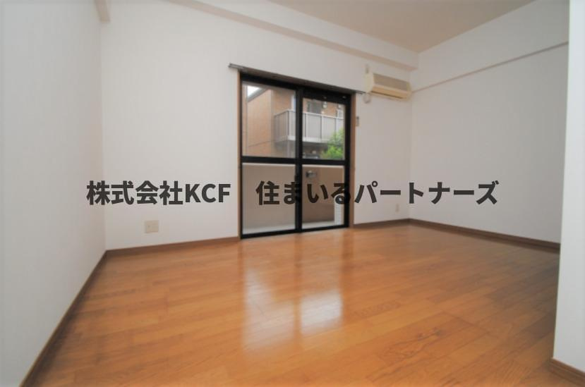 エスポワールの寝室|使い勝手のいい洋室です