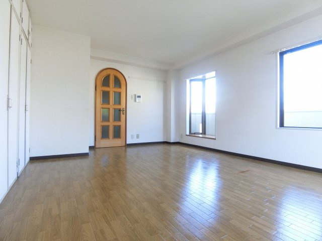 メゾンアルカディア金剛の寝室