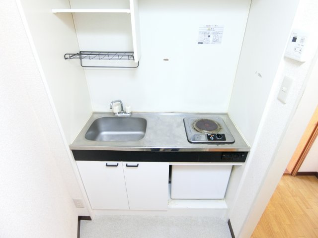 メゾンアルカディア金剛のキッチン