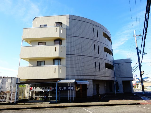 メゾンアルカディア金剛の外観