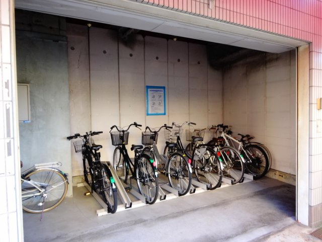 メゾンアルカディア金剛のその他共用部分