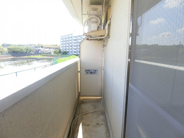 メゾンアルカディア金剛のバルコニー