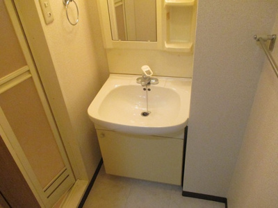 【洗面所】 | アミスタ菅原 | 独立洗面台です