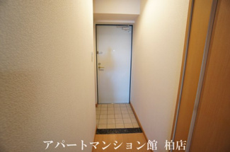 【玄関】 | セントラルパーク　ウッズ