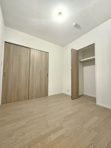 尼崎アーバンコンフォートの洋室