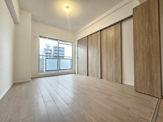 尼崎アーバンコンフォートの洋室