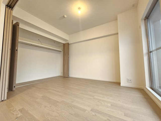 尼崎アーバンコンフォートの洋室