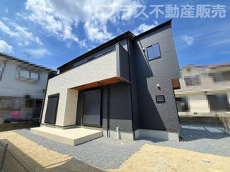 【外観】 | 完成しました。物件内部もご見学頂けます。プラス不動産販売にお任せ下さい。