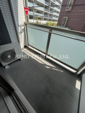 CITY SPIRE北梅田のバルコニー|開放的で明るい空間を演出してくれるバルコニーです