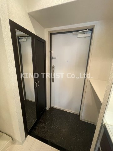 CITY SPIRE北梅田の玄関|収納もある玄関です