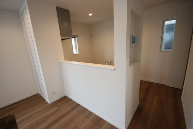 【キッチン】 | 浦和区元町１丁目16-8(Ｃ号棟)新築一戸建て | 撮影日 2025年1月6日12:30 曇り