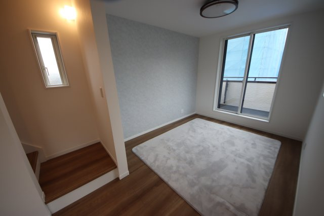 【居間・リビング】 | 浦和区元町１丁目16-8(Ｃ号棟)新築一戸建て | 撮影日 2025年1月6日12:30 曇り