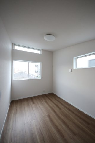 【洋室】 | 浦和区元町１丁目16-8(Ｃ号棟)新築一戸建て | 撮影日 2025年1月6日12:30 曇り