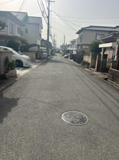 【前面道路含む現地写真】