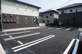 【駐車場】