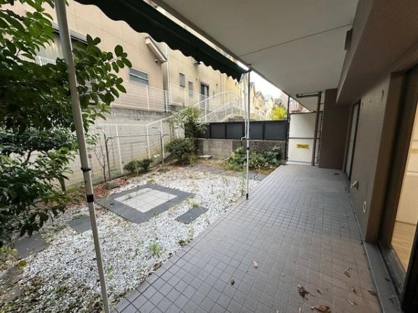 【庭】 | ダイアパレス枚方山田池公園