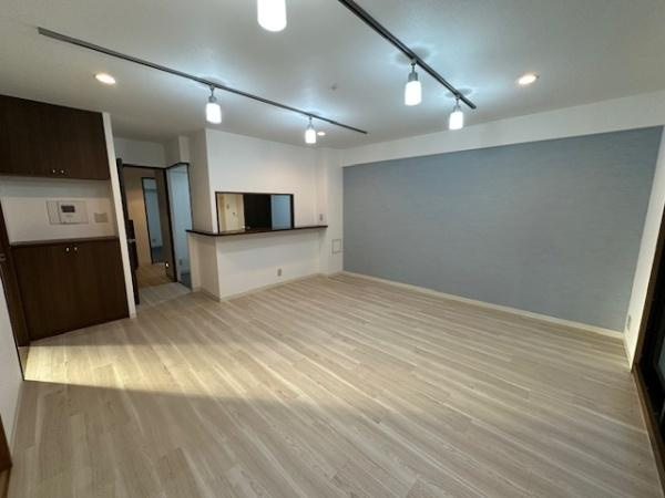 【居間・リビング】 | ダイアパレス枚方山田池公園