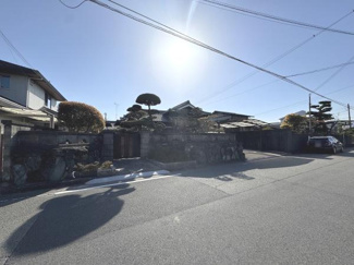 【前面道路含む現地写真】