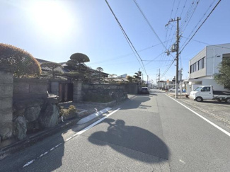 【前面道路含む現地写真】