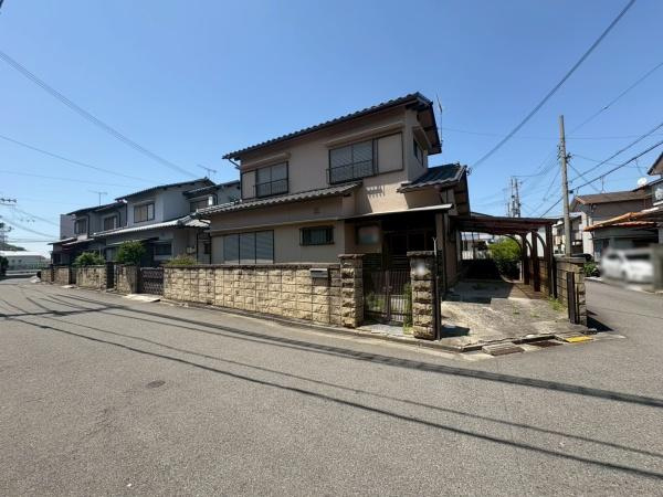 和歌山市小雑賀　中古戸建の前面道路含む現地写真