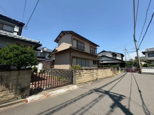 和歌山市小雑賀　中古戸建の前面道路含む現地写真