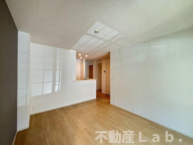 ＧＲＡＮＤ　ＡＤＲＥＡ　Ⅱの居間・リビング