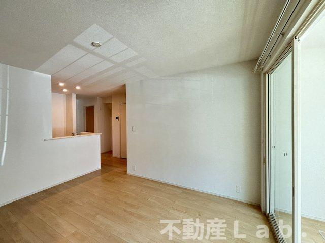 ＧＲＡＮＤ　ＡＤＲＥＡ　Ⅱの居間・リビング