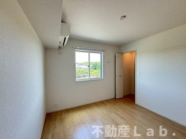 ＧＲＡＮＤ　ＡＤＲＥＡ　Ⅱの居間・リビング