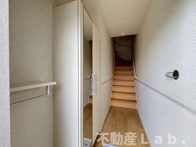 グレース曲野　Ａの玄関