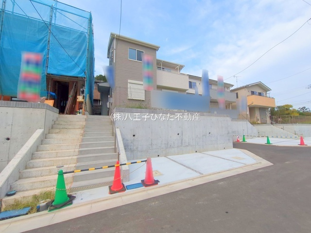 『八王子市新築戸建て』八王子市中山800-8【仲介手数料無料】の外観|～仲介手数料無料☆八王子ひなた不動産～八王子市中山　新築戸建て