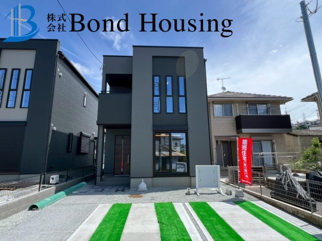 南西向きで日当たり良好　タマホーム施工　金ケ崎　3号棟の外観