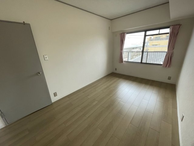 住吉川アーバンライフの居間・リビング