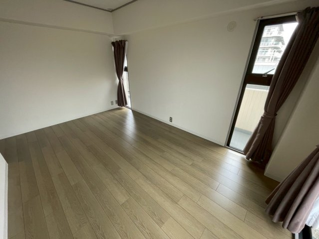 住吉川アーバンライフの居間・リビング