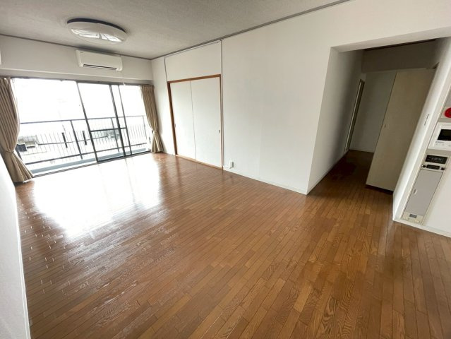 住吉川アーバンライフの居間・リビング