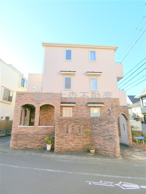 グランドールメゾンの外観