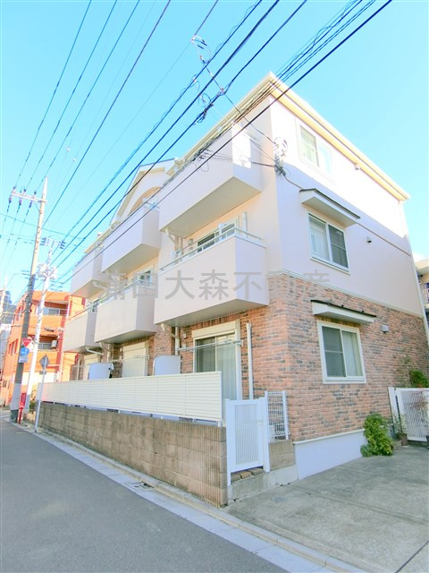 グランドールメゾンの外観