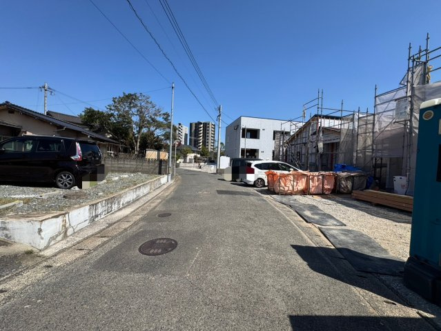 ーBloomーブルームー小倉南区上葛原2丁目1期　【小倉南区　新築戸建て】の前面道路含む現地写真|現地撮影　2025,4,7　ーBloomーブルームー小倉南区上葛原2丁目1期　【小倉南区　新築戸建て】