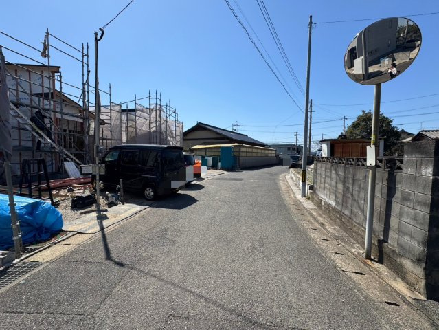 ーBloomーブルームー小倉南区上葛原2丁目1期　【小倉南区　新築戸建て】の前面道路含む現地写真|現地撮影　2025,4,7　ーBloomーブルームー小倉南区上葛原2丁目1期　【小倉南区　新築戸建て】