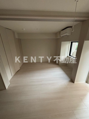 【居間・リビング】 | PREMIUM CUBE 大森 TROIS | 使いやすい居間です