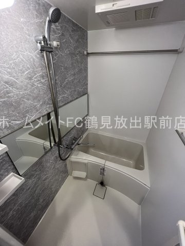 大阪市城東区鴫野東２丁目の賃貸マンションの浴室
