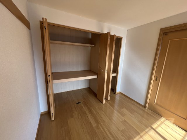 グランドゥールＢの収納