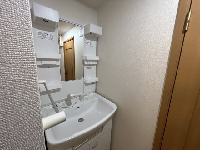 グランドゥールＢの洗面所