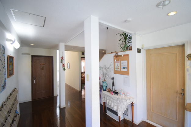 【玄関】 | 大室高原別荘地　売ペンション