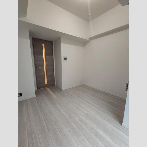 S-RESIDENCE小阪　azureの洋室