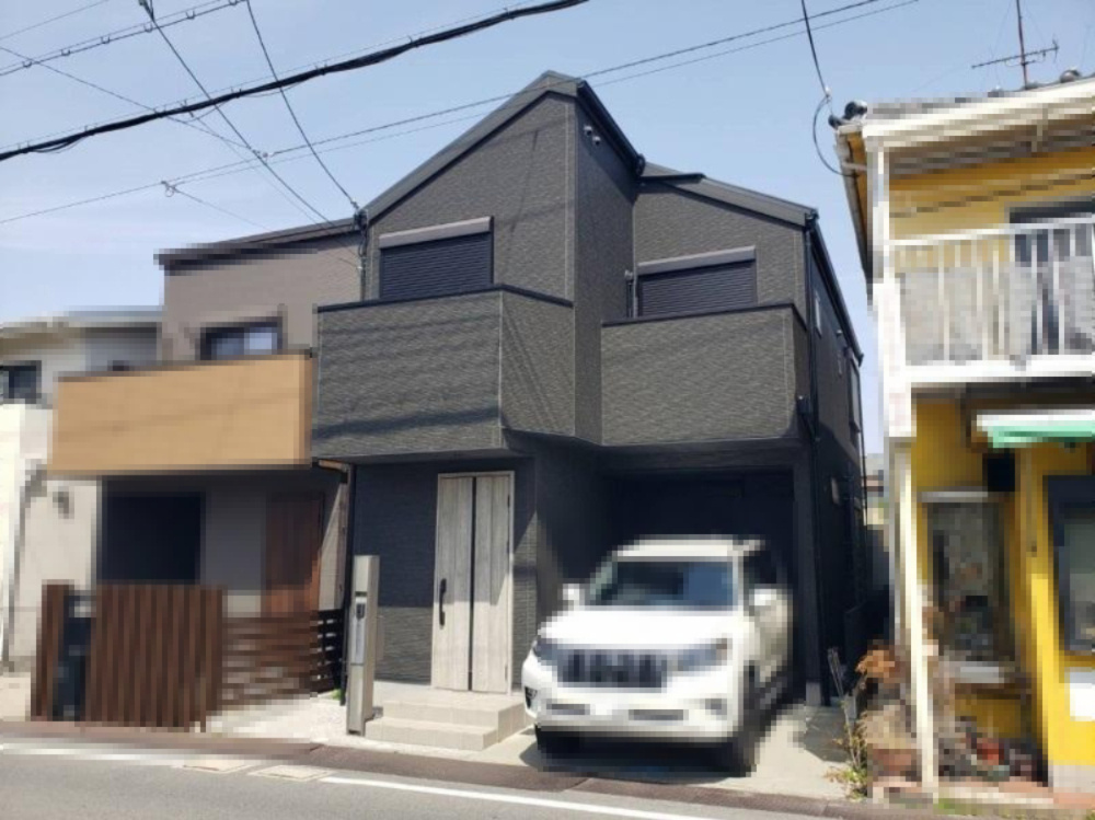 中野本町　中古一戸建ての前面道路含む現地写真|■物件内覧・資金計画相談・住宅ローン相談、リフォーム相談、お問合せ受付中■
※当日・翌日のご内覧、ご相談はお電話でのお問合せがスムーズです！