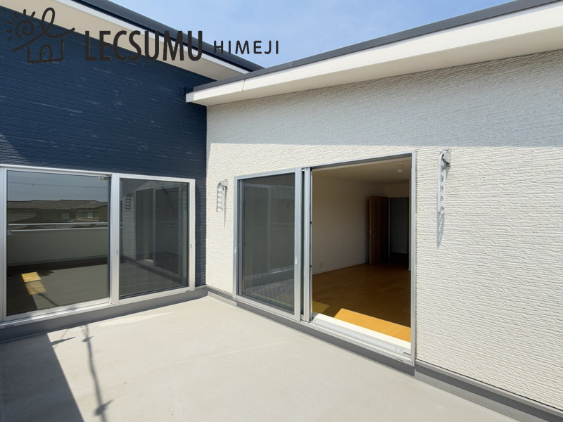 姫路市飾磨区細江／中古戸建のバルコニー