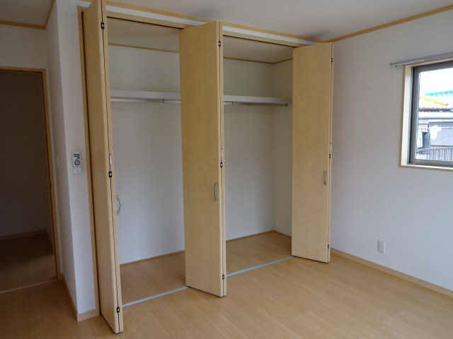御立東2丁目一戸建ての収納