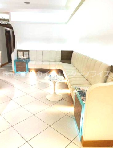 ISEビル京都の内装|明るい色調の室内です