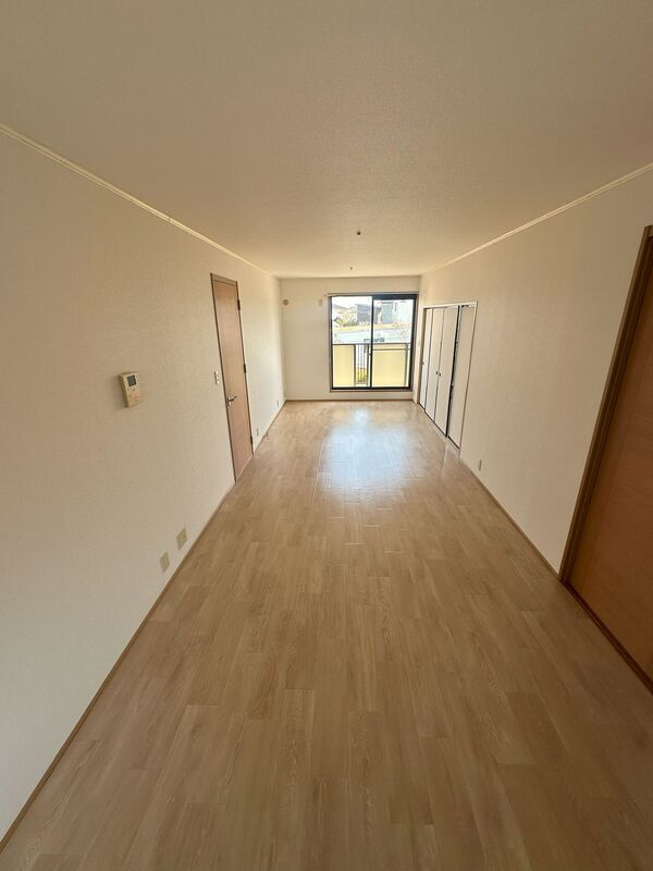 エスポアール【キャッシュバック対象物件】の居間・リビング